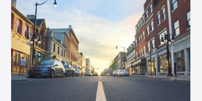 Ontario sẽ bán thêm nợ ra nước ngoài khi thâm hụt, chi tiêu tăng
