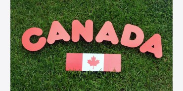 Kinh tế yếu kém có thể thúc đẩy Ottawa điều chỉnh chính sách nhập cư: Desjardins