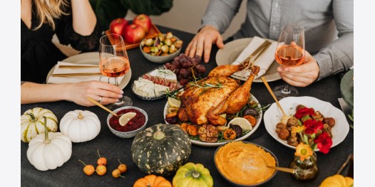 Các buổi họp mặt gia đình vẫn quan trọng đối với hầu hết người dân Canada, theo khảo sát