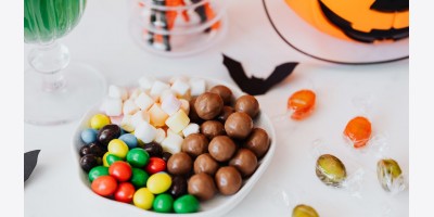 Đây Là Lý Do Một Số Phụ Huynh Có Thể Bỏ Qua Sô Cô La và Ưu Tiên Mua Kẹo Khác Trong Dịp Halloween