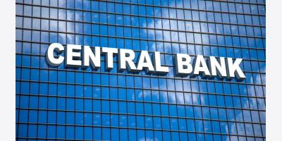 Các ngân hàng trung ương lớn nghiêng về quyết định tăng lãi suất khi nỗi lo lạm phát gia tăng