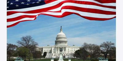 Dự luật lớn của Trump tiến triển trong cuộc bỏ phiếu hiếm hoi cuối tuần khi những người bảo thủ Hạ viện đàm phán các thay đổi