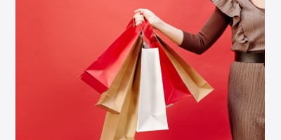 Dưới đây là những rào cản mà người Canada gặp phải khi mua hàng nội địa trong mùa lễ hội năm nay: Khảo sát của Nanos